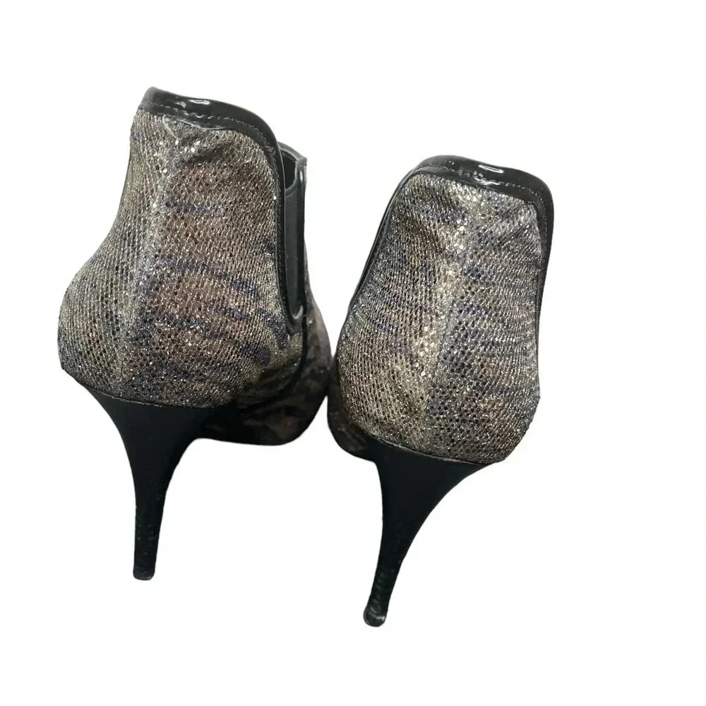 Women's Size 7.5 Guess Ortena 2 Bronze Zebra Sequin‎ Glitter Booties Short Boots